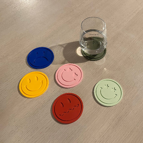 Smiley onderleggers – vrolijke onderleggers set