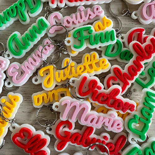 Gepersonaliseerde sleutelhanger met naamletters - Op maat gemaakt cadeau - Naam sleutelhanger, Sleutelhanger naam gepersonaliseerd, Jongens sleutelhanger, Meisjes sleutelhanger